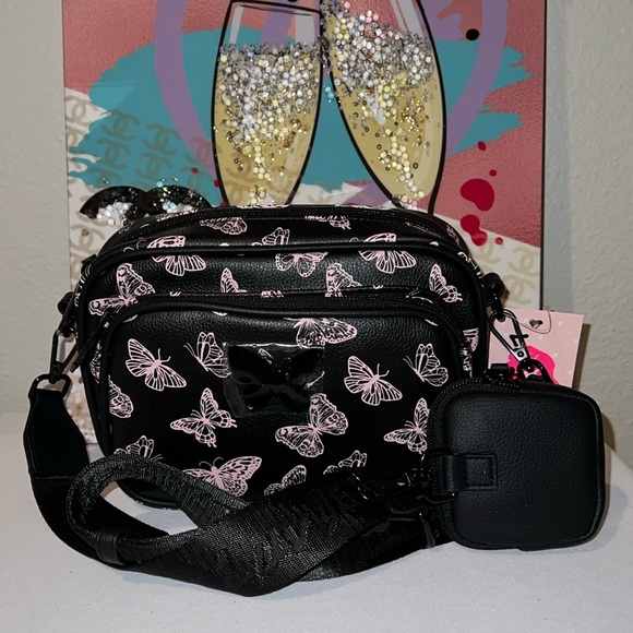 BETSEY JOHNSON Butterfly Quilted Crossbody Bag - Picture 3 of 15